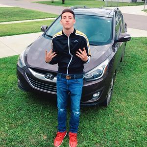 Meet your Posher, Michael